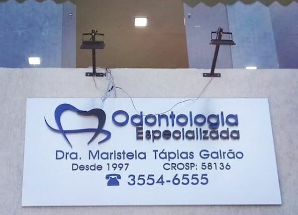 fachadas-acm-clinica-odontologica Fachadas ACM para clinica odontologica