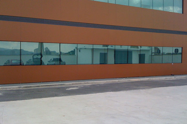 Retrofit-em-Alucobond Revestimento em ACM, Revestimento em Alucobond, Revestimento em Reynobond, Fachada em ACM, Fachada em Alucobond, Fachada em Reynobond, Fachada Comercial em ACM, Fachada Comercial em Alucobond, Fachada Comercial em Reynobond, Retrofit em ACM, Retrofit em Alucobond, Retrofit em Reynobond